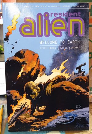 Resident Alien Welcome to Earth front cover